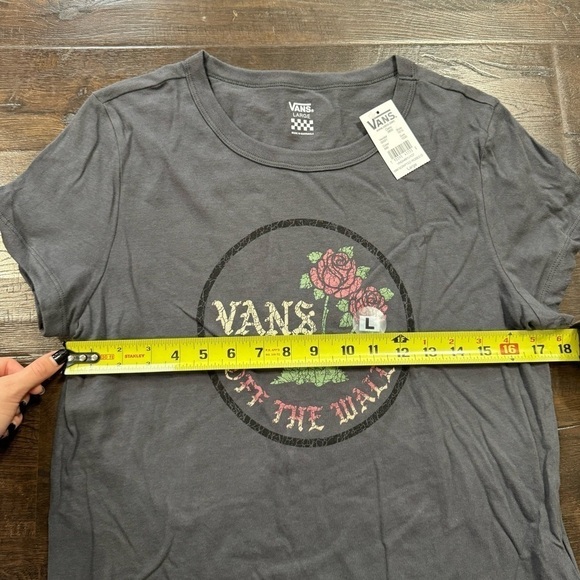 Vans Scripted Roses Short Sleeve Top Size Large Women - Picture 5 of 6